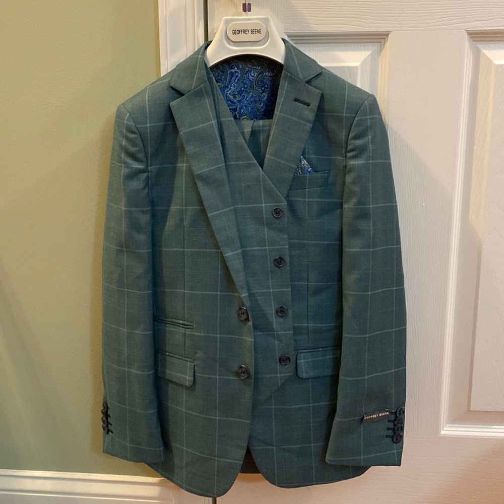 3 piece suit